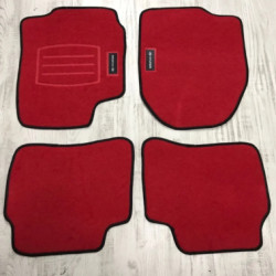 GENEL MARKA ACCENT BLUE KIRMIZI HALI PASPAS (SİYAH KENARLI)