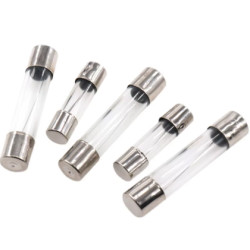 IQ ELEKTRONİK CAM SİGORTA 15 AMPER (100 AD.)