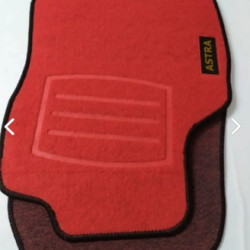 GENEL MARKA ASTRA H KIRMIZI HALI PASPAS (SİYAH KENARLI)