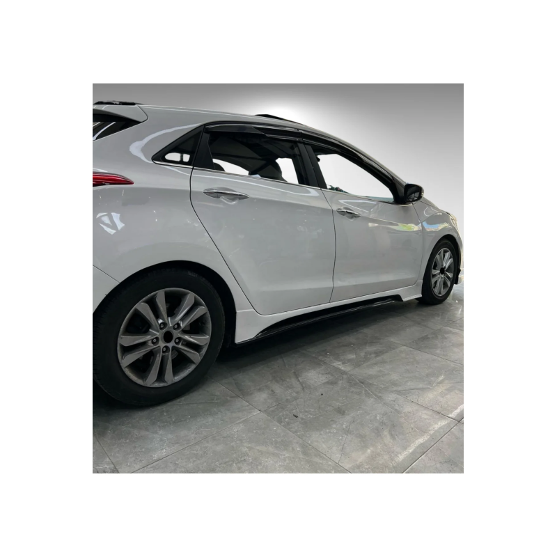 Hyundai İ30 Custom Yan Marşpiyel (Plastik)