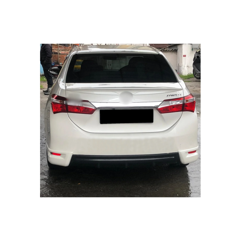 Toyota Corolla Arka Flap + Orta Difüzör (Plastik)