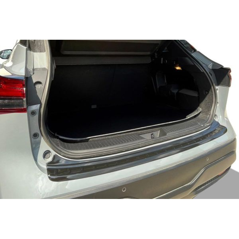 Nissan Qashqai Arka Tampon Eşiği Parlak Plastik 2021 ve Sonrası