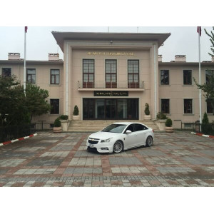 Chevrolet Cruze R Marşpiyel (Plastik)