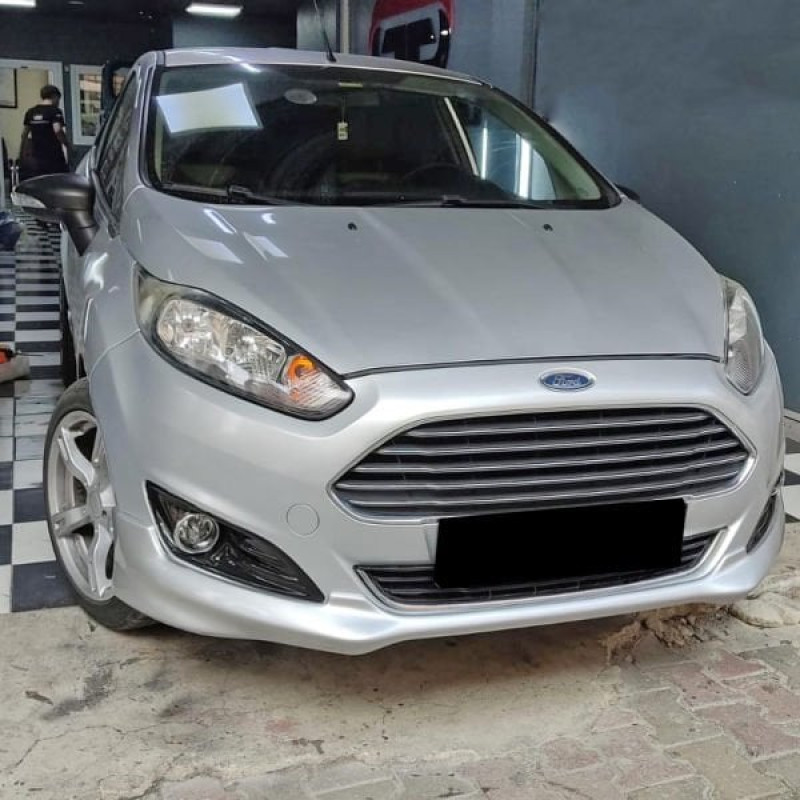 Ford Fiesta Makyajlı Kasa Ön Ek (Plastik)