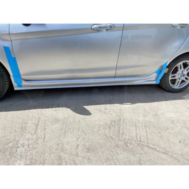 Ford Fiesta Yan Marşpiyel Custom (Plastik)