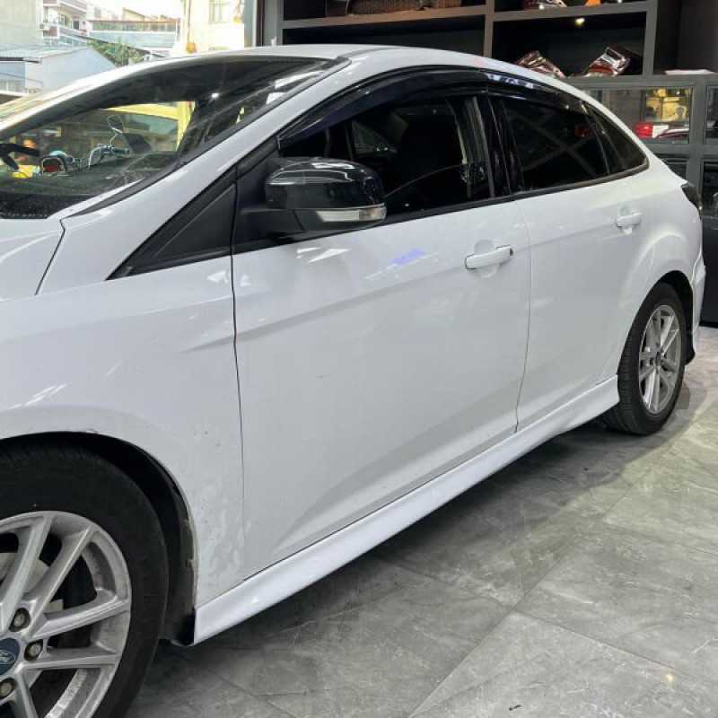 Ford Focus 3 - 3.5 Sedan - HB Marşpiyel (Plastik)