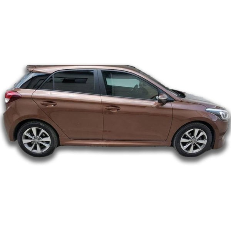 Hyundai i20 Yan Marşpiyel (Plastik)