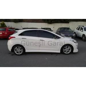 Hyundai i30 Yan Marşpiyel (Plastik)