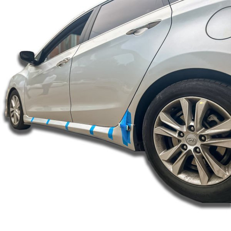 Hyundai i30 Yan Marşpiyel (Plastik)