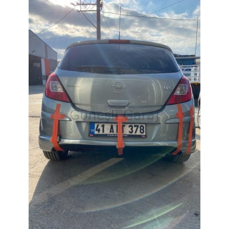 Opel Corsa D Arka Ek (Plastik)
