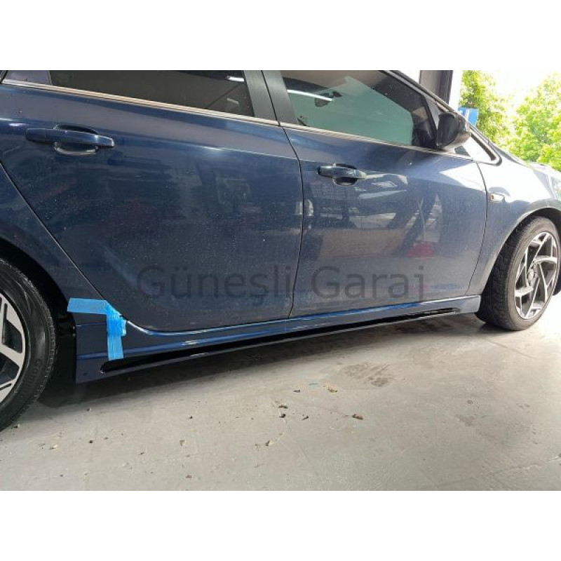 Opel Astra J Rieger Yan Marşpiyel (Plastik)