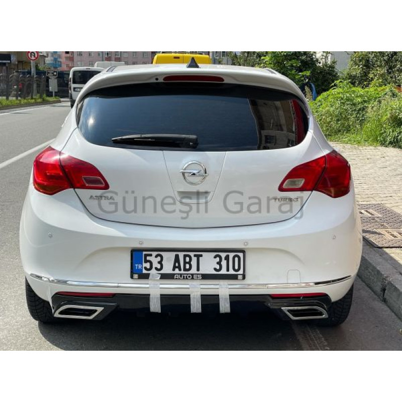 Opel Astra J Egzoz Görünümlü Difüzör (Plastik)