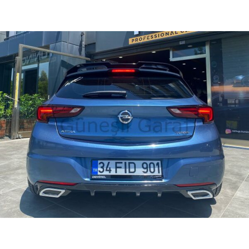Opel Astra K Egzoz Görünümlü Difüzör (Plastik)