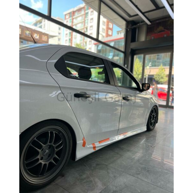 Peugeot 301 Yan Marşpiyel (Plastik)