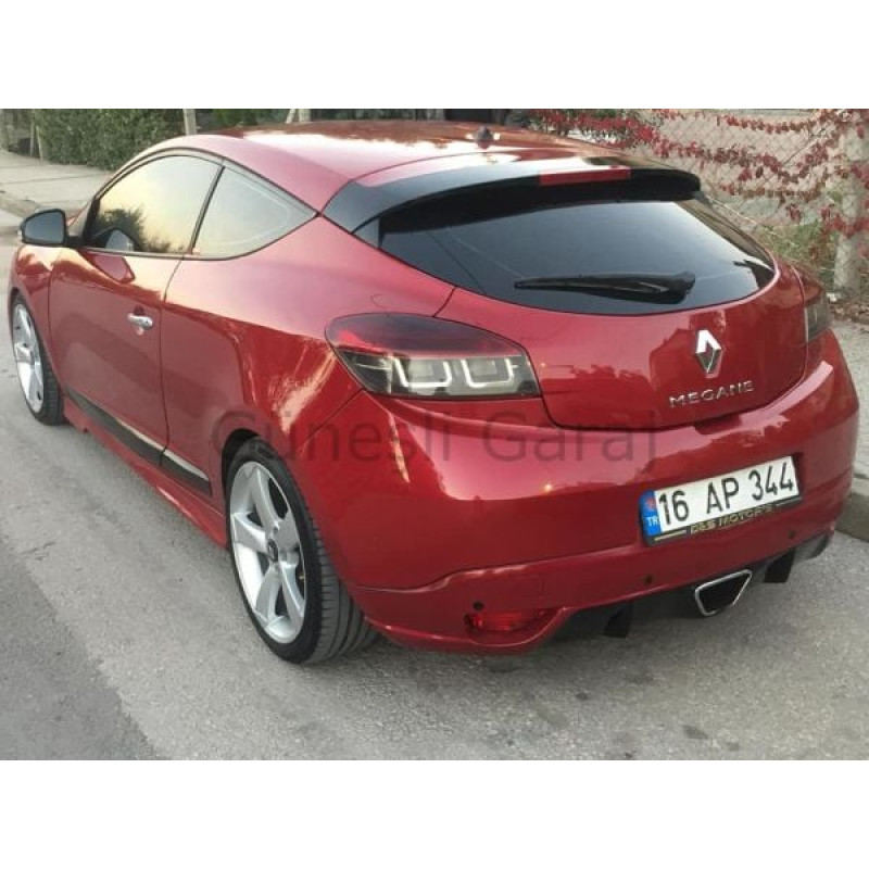 Renault Megane 3 RS Egzoz Görünümlü Difüzör Coupe (Plastik)