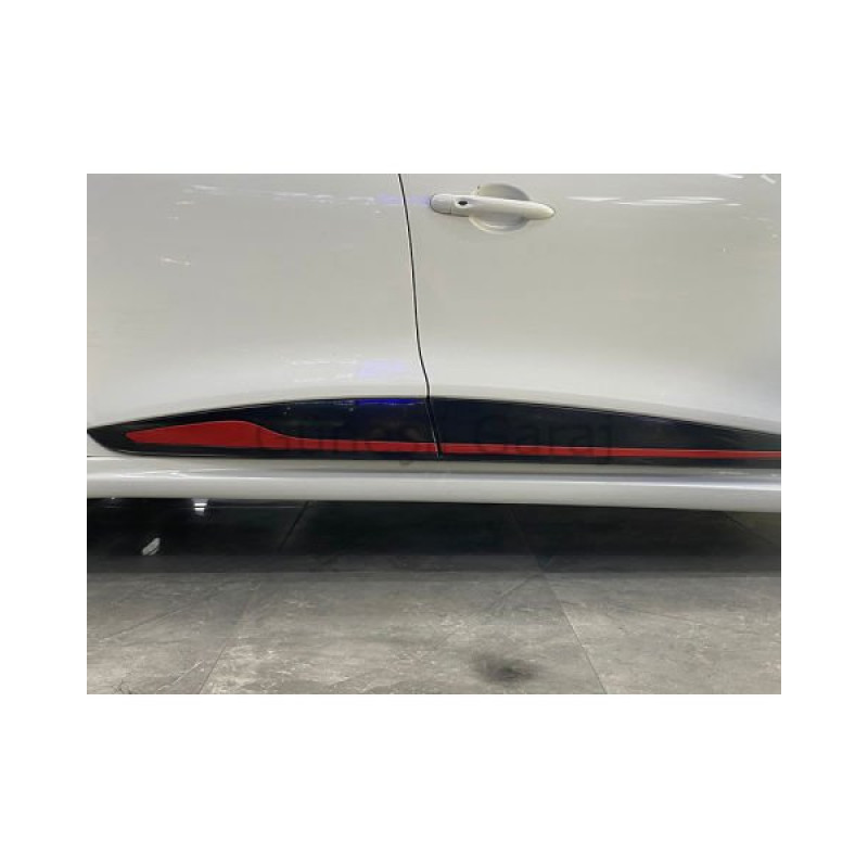 Renault Clio 4 Yan Marşpiyel (Plastik)