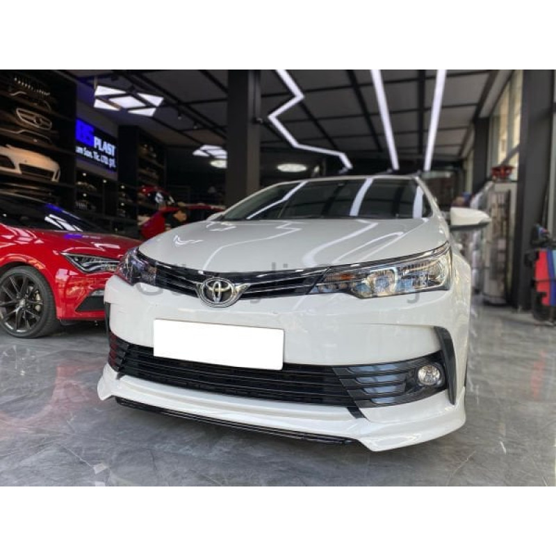 Toyota Corolla Custom Ön Ek (Plastik)