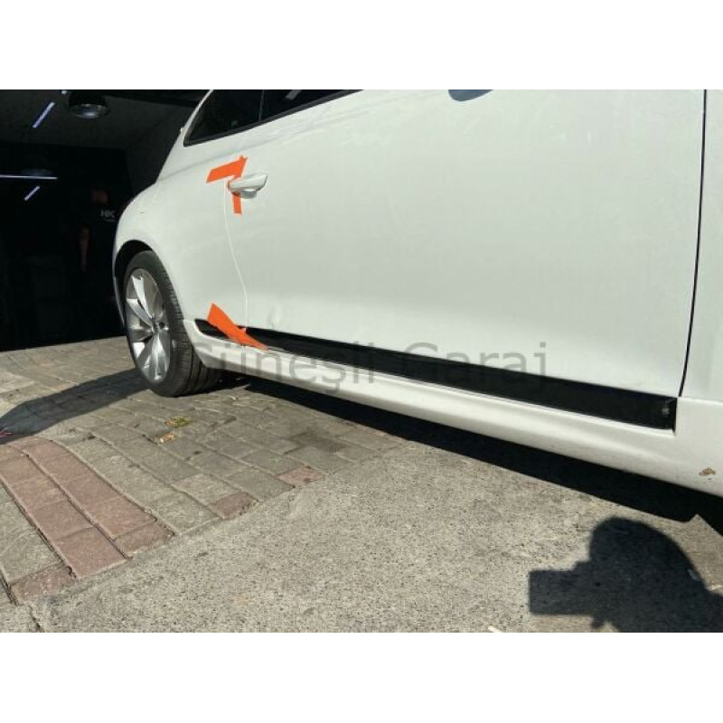 Volkswagen Scirocco R Yan Marşpiyel (Plastik)