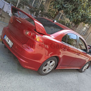 Mitsubishi Lancer Yan Marşpiyel (Plastik)