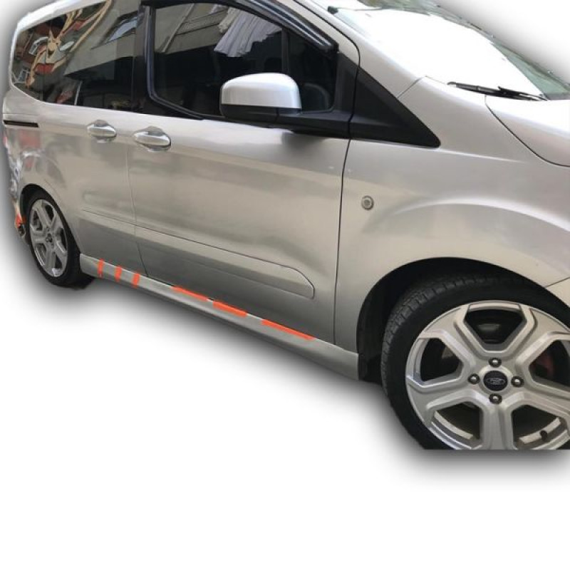 Ford Tourneo Courier Yan Marşpiyel (Plastik)