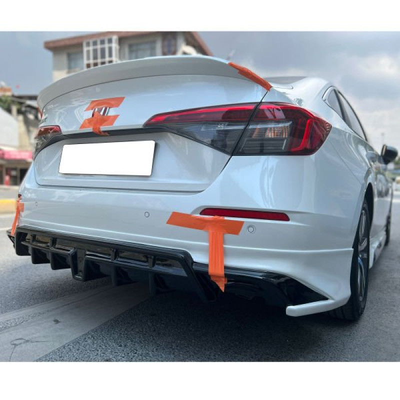 Honda Civic FE 2022 Yeni Model Arka Ek (Plastik)