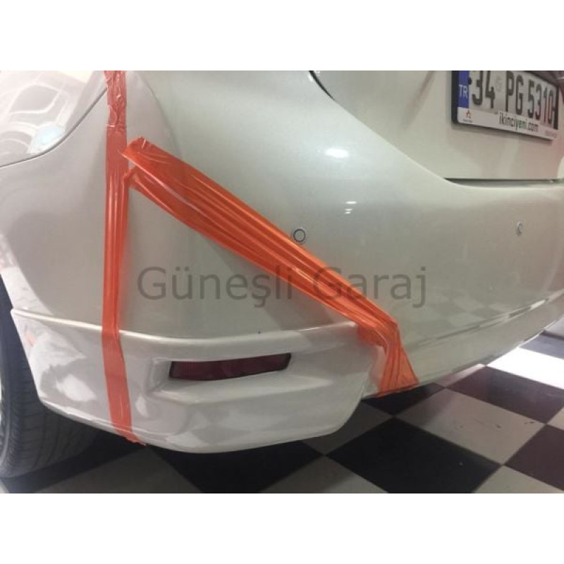 Toyota Corolla Arka Flap (Plastik)