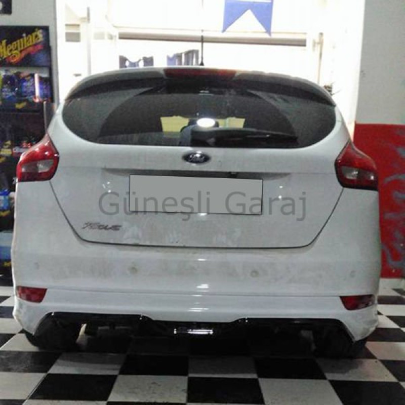 Ford Focus 3.5 Hb Makyajlı Body Kit Seti Plastik