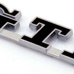 GTI SİYAH ARKA YAPIŞTIRMA ARMA