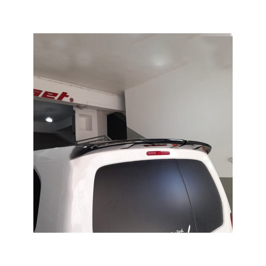 PARTNER 2008+ 2 PARÇA BOYALI SPOİLER