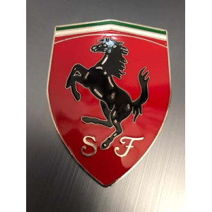 FERRARİ KIRMIZI ARKA YAPIŞTIRMA ARMA