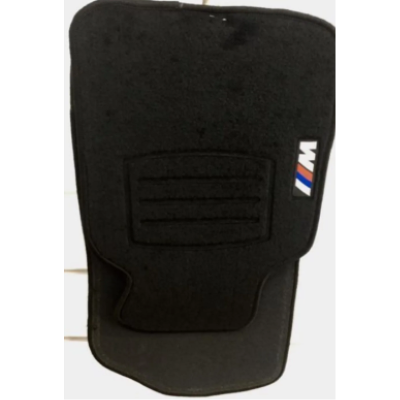 BMW E36 SİYAH HALI PASPAS (SİYAH KENARLI)