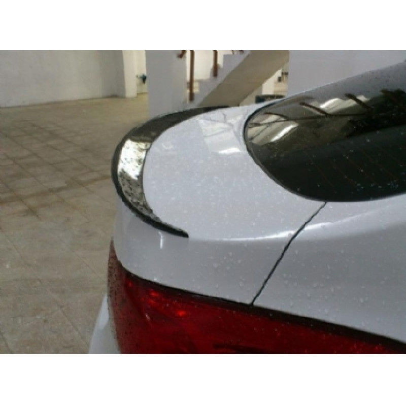 Hyundai Elentra Bagaj Üstü Spoyler Boyasız