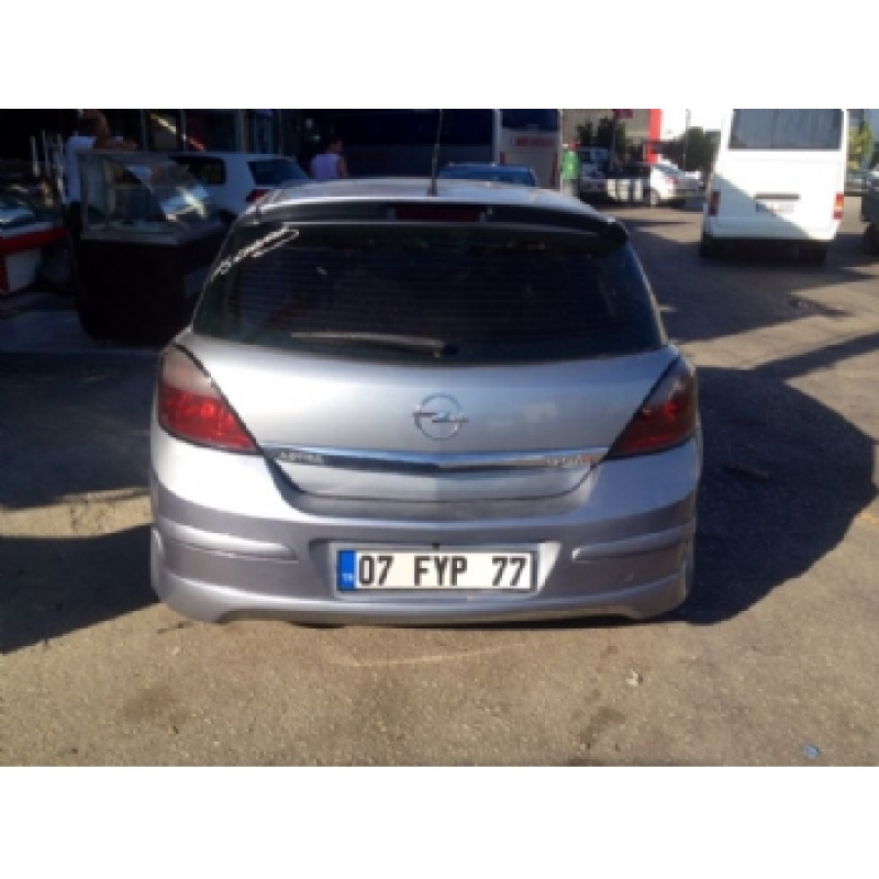 Opel Astra H HB Astra H Arka Tampon Alti 2004-2013 Boyasız
