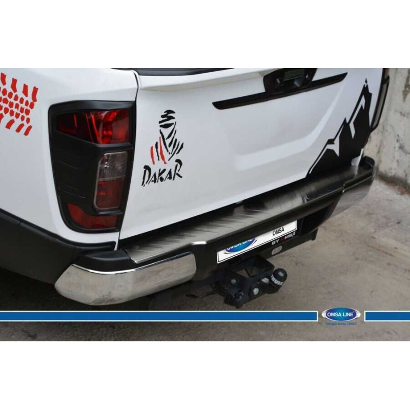 OMSA Nissan Navara Krom Arka Tampon Eşiği Taşlı 2016 ve Sonrası