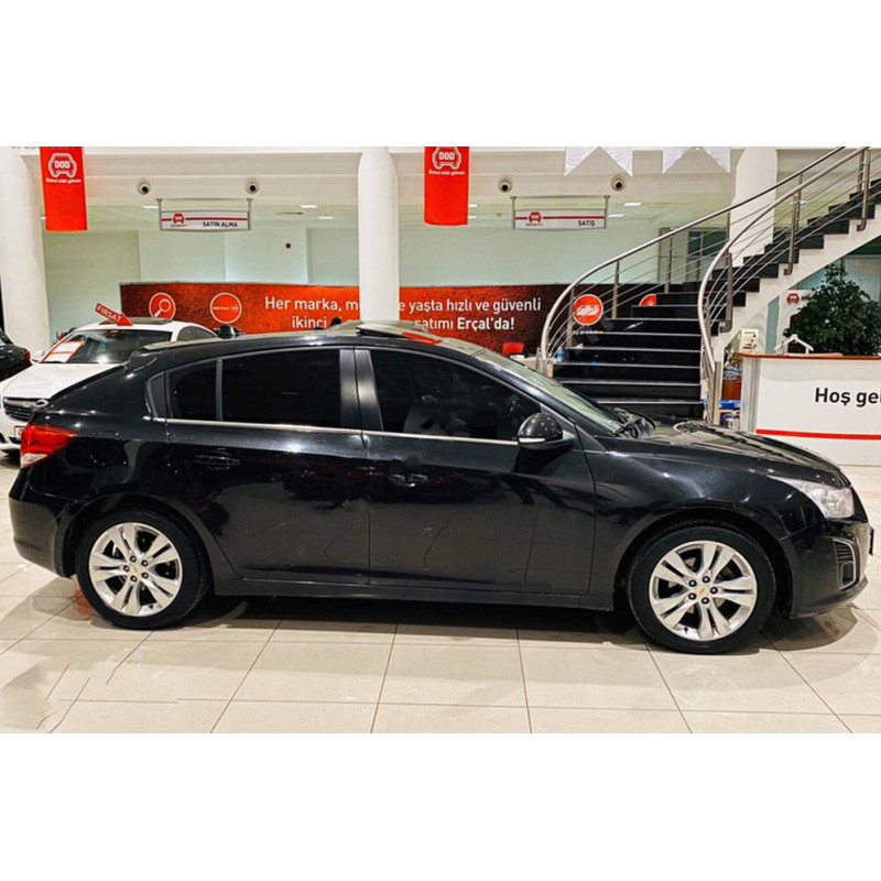 OMSA Chevrolet Cruze HB Krom Cam Alt Çıtası 6 Parça 2011-2016 Arası