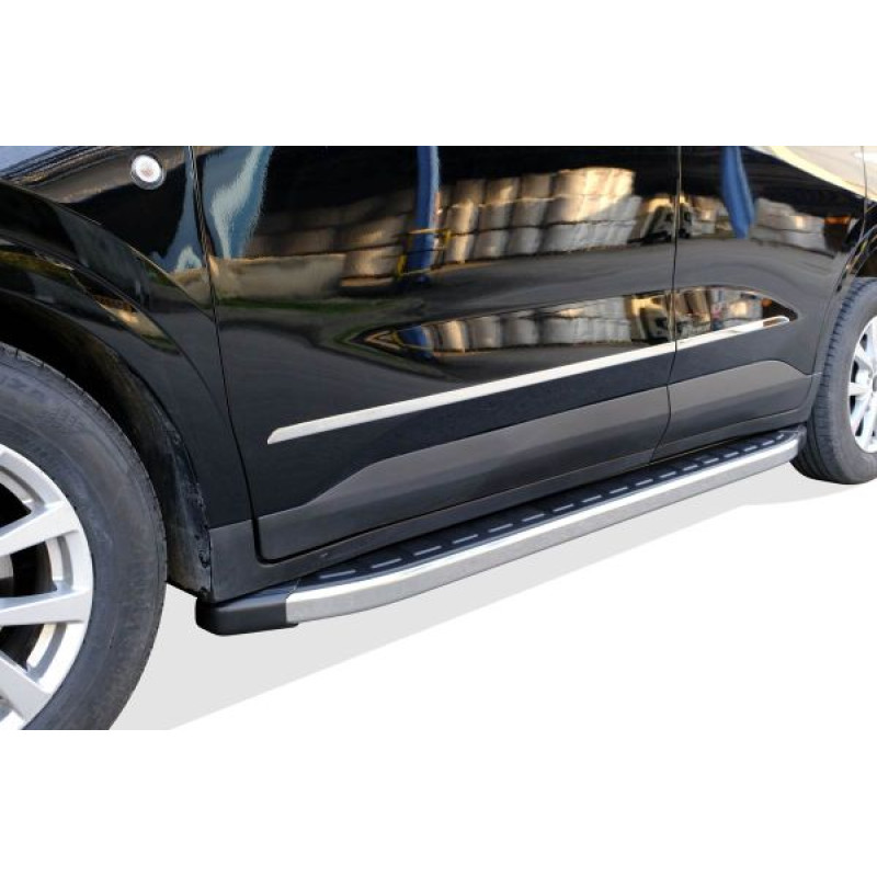 OMSA Ford Tourneo Courier Krom Yan Kapı Çıtası 4 Parça 2024 ve Sonrası