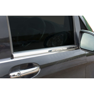 OMSA Mercedes Vito W447 Krom Cam Alt Çıtaları 8 Parça Tek Sürgülü Kısa Şase 2014 ve Sonrası