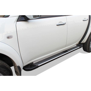 OMSA Mitsubishi L200 Piramitline Yan Basamak 2006-2015 Arası