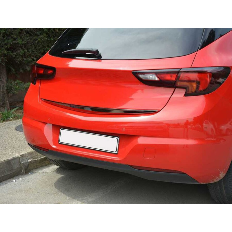 OMSA Opel Astra K HB Siyah Krom Bagaj Çıtası 2015-2021 Arası
