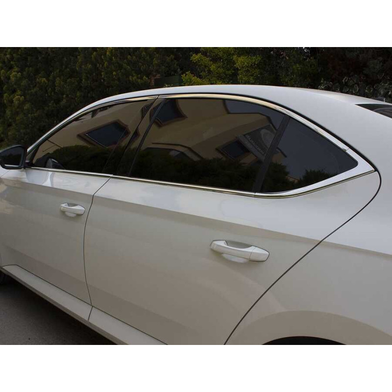 OMSA Skoda Superb B8 Krom Cam Çerçevesi 12 Parça 2015-2023 Arası