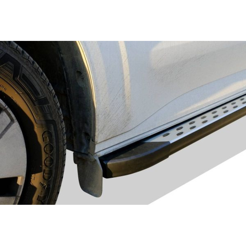 OMSA VW T7 Transporter Dot Line Yan Basamak Kısa Şase 2024 ve Sonrası
