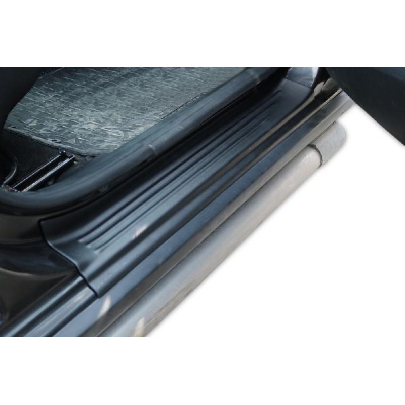 Dacia Sandero Stepway Kapı Eşiği Plastik 2012-2019 Arası