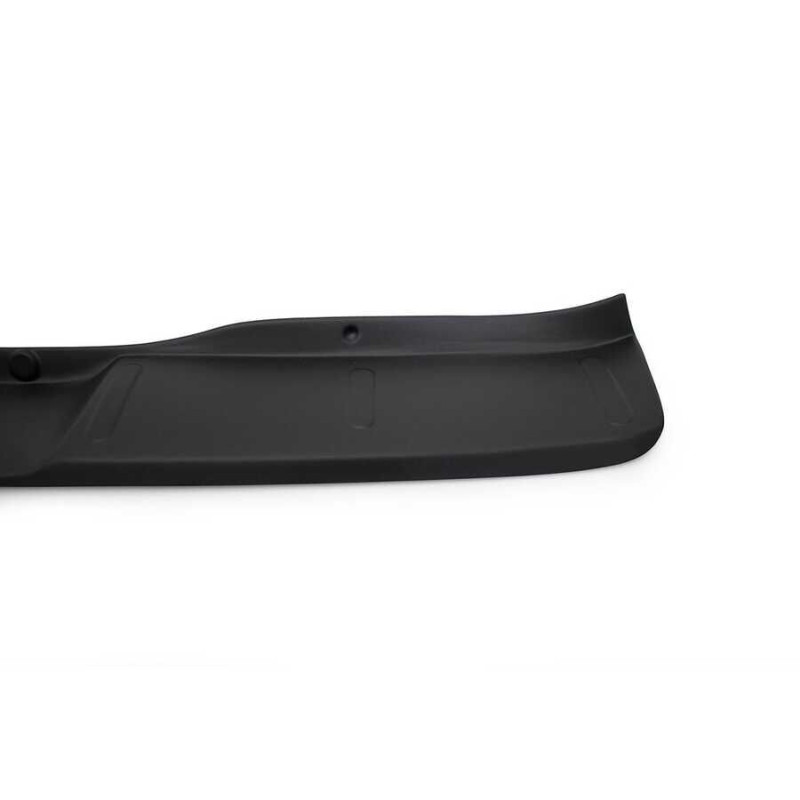 Dacia Sandero Stepway Arka Tampon Eşiği Plastik 2012-2020 Arası