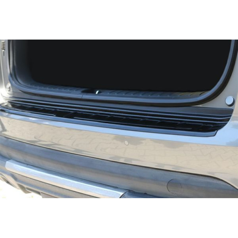 Hyundai Tucson Arka Tampon Eşiği Plastik Parlak Siyah 2018-2020 Arası