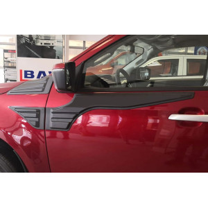 Isuzu D-Max Kapı Dodik Yarasa Set 6 Parça 2020 ve Sonrası