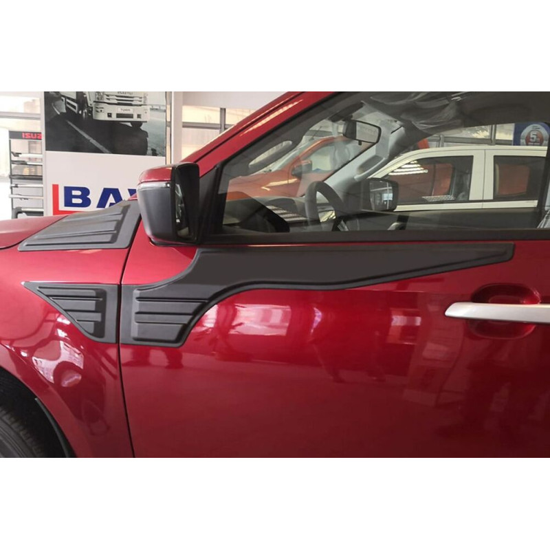 Isuzu D-Max Kapı Dodik Yarasa Set 6 Parça 2020 ve Sonrası