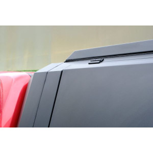 OMSA Nissan Navara Omcap Camlı Kabin Camp Paslanmaz Çelik 2015 ve Sonrası
