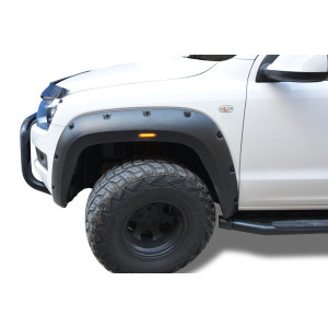 VW Amarok Dodik Seti Ledli Mat Siyah Depo Kapağı 19 cm 4 Parça 2010-2021 Arası