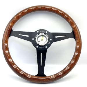 Premium Direksiyon ahşap-siyah Klasik ve sportif estetik görünüm