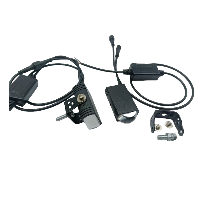 4.8x6.3x4.2cm Space Offroad sis lambası sarı beyaz 15w+15w 12-60v motosiklet set  /  LASS396